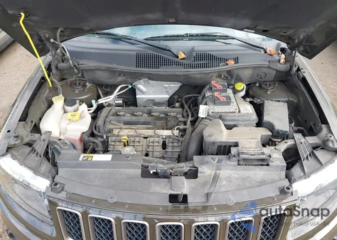 2016 Jeep Compass 75Th Anniversary из США, поврежденный, VIN 1C4NJDBB1GD809941